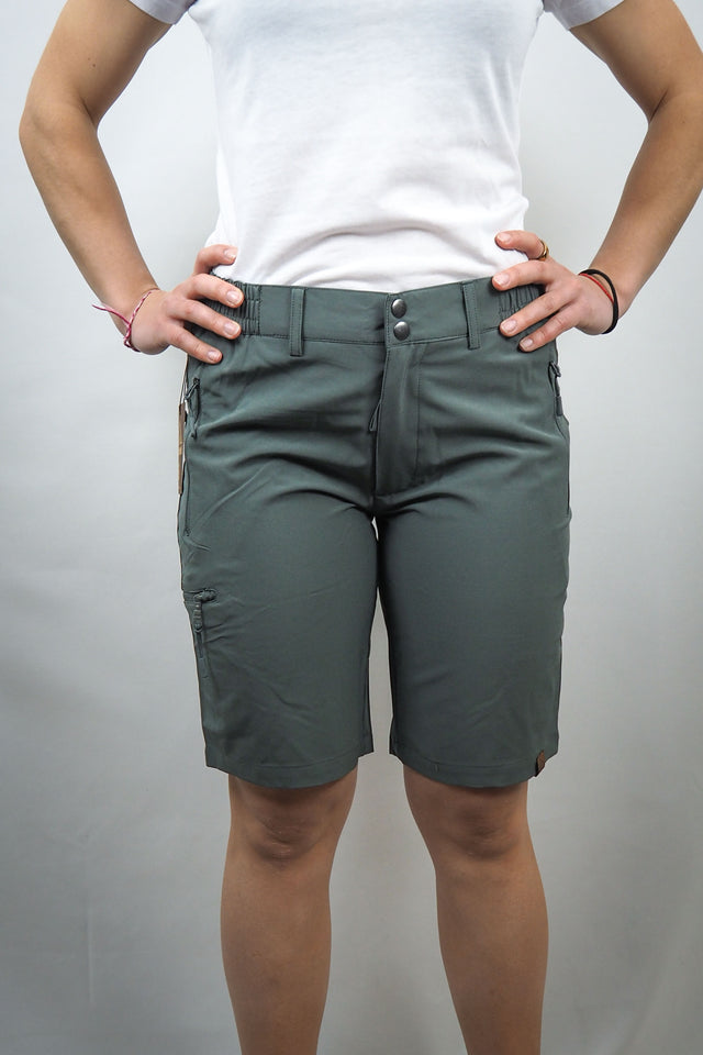 Sportshort Pistazie M&W