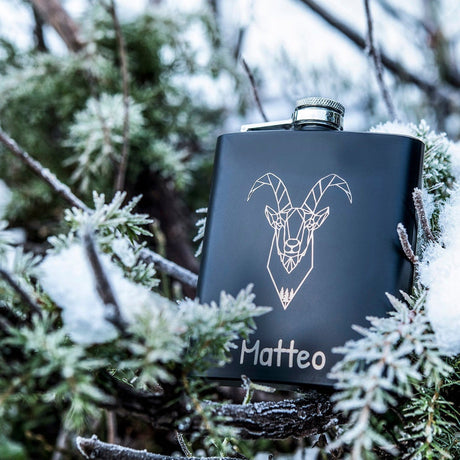 Capricorn - Hip Flask Black